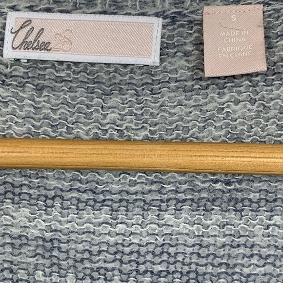 Chelsea28 Cross Front Sweater Gray Wrap Small Wool - Picture 3 of 8